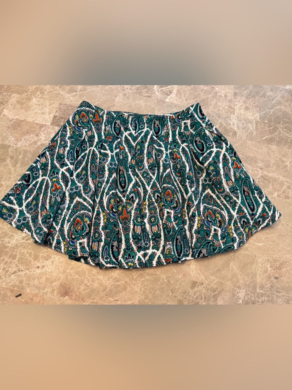 Mini skirt size medium